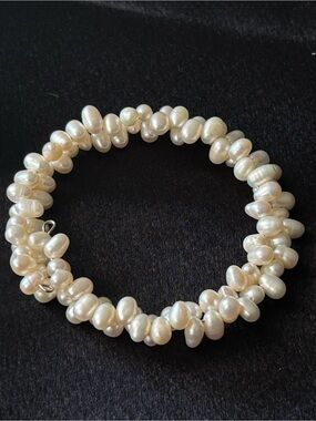 Freshwater rice pearl coil bracelet